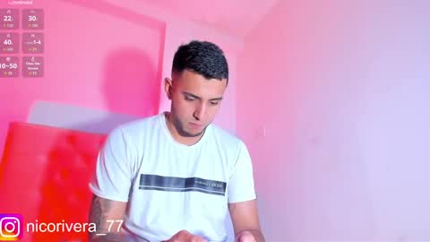 Nicolas online show from October 2025 02:31:01 AM