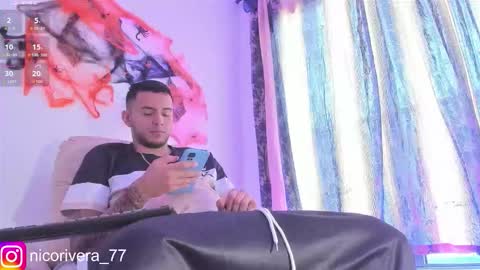 Nicolas online show from October 2025 01:51:02 PM