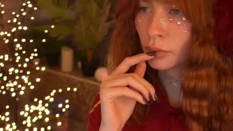 Nicol Moonn online show from January 2026 06:48:02 AM