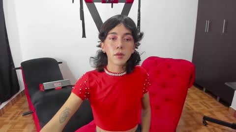 Nicol online show from February 2025 03:11:02 AM