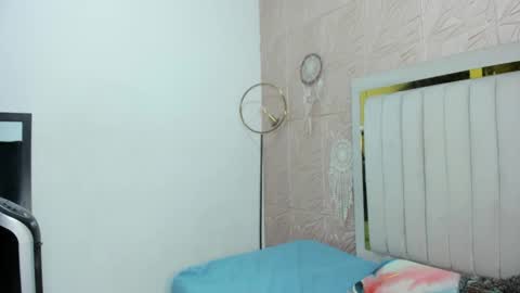 NIKOL online show from April 2026 07:47:01 PM