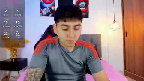 nicolas_james_sc online show from September 2025 01:44:02 PM