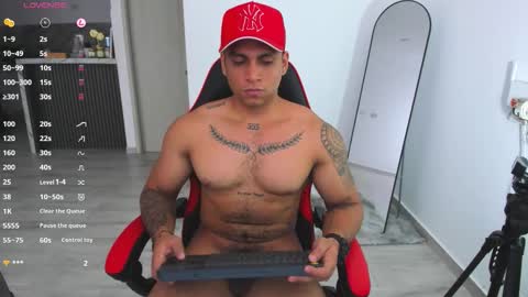 Snapshot of nicolas_montoya chatting on October 2025 10:00:02 PM nicolas_montoya online show from October 2025 10:00:02 PM