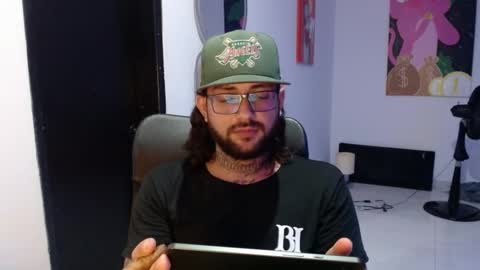 nicolas online show from December 2024 01:46:01 AM