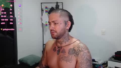 nicolas online show from December 2025 03:15:01 AM