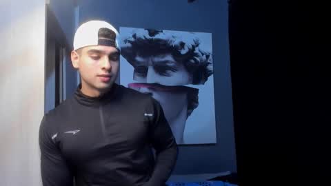 Snapshot of nicolasmuscle chatting on March 2026 04:12:01 PM Andres online show from March 2026 04:12:01 PM
