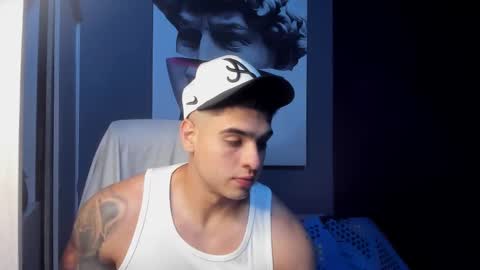 Snapshot of nicolasmuscle chatting on March 2026 02:15:01 AM Andres online show from March 2026 02:15:01 AM