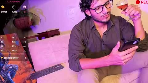 nicolasrodrii online show from December 2024 01:51:02 AM