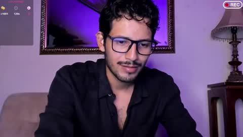 nicolasrodrii online show from December 2025 11:43:01 PM