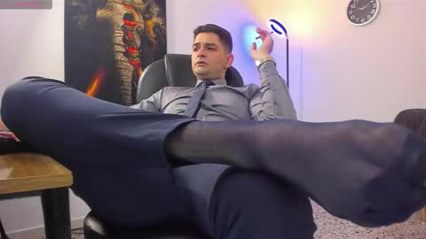 Snapshot of nicolass_fellener chatting on October 2025 05:39:02 AM Nicolas Fellener online show from October 2025 05:39:02 AM