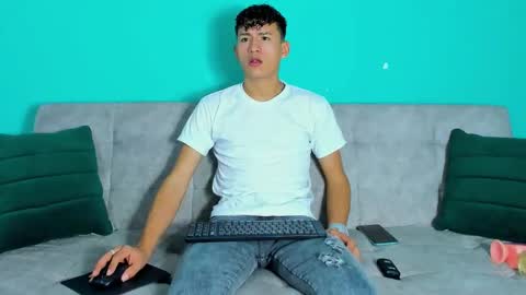 Snapshot of nicolastorres__ chatting on November 2025 02:43:02 AM nicolastorres__ online show from November 2025 02:43:02 AM