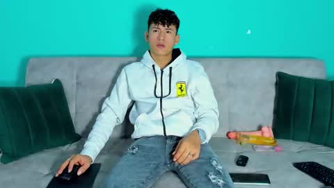 Snapshot of nicolastorres__ chatting on November 2025 07:41:02 AM nicolastorres__ online show from November 2025 07:41:02 AM