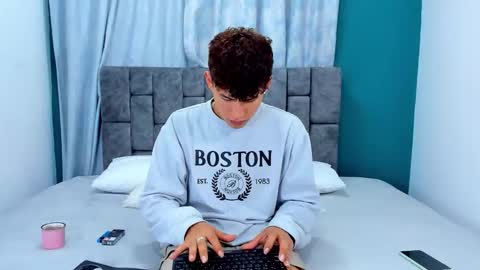 Snapshot of nicolastorres__ chatting on December 2025 07:25:01 AM nicolastorres__ online show from December 2025 07:25:01 AM