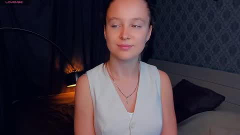 Snapshot of nicolavanderbie chatting on September 2025 06:08:01 PM Nicoletta online show from September 2025 06:08:01 PM
