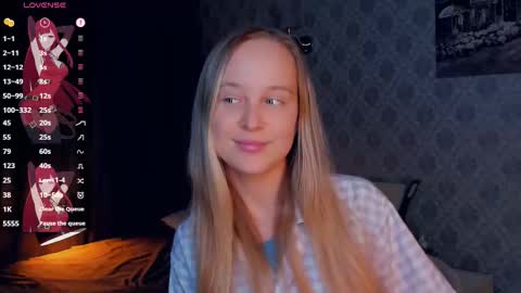 Snapshot of nicolavanderbie chatting on October 2025 05:32:02 PM Nicoletta online show from October 2025 05:32:02 PM