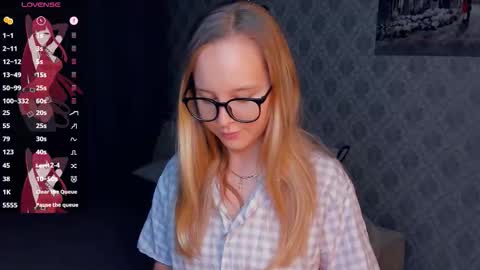 Snapshot of nicolavanderbie chatting on October 2025 06:39:02 PM Nicoletta online show from October 2025 06:39:02 PM