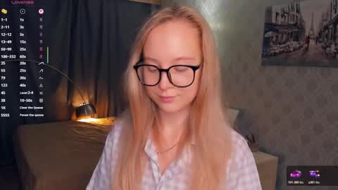 Snapshot of nicolavanderbie chatting on November 2025 06:08:01 PM Nicoletta online show from November 2025 06:08:01 PM