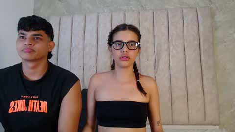 Snapshot of nicole_and_thiago chatting on January 2025 05:07:02 AM nicole_and_thiago online show from January 2025 05:07:02 AM