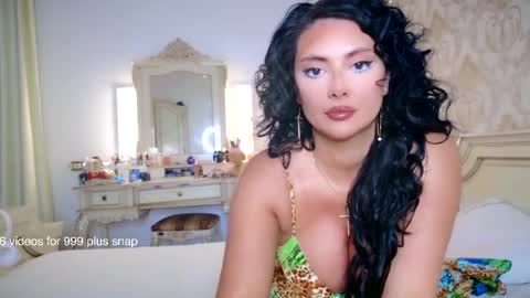 Snapshot of nicole_anistonn chatting on April 2026 07:40:01 PM nicole online show from April 2026 07:40:01 PM