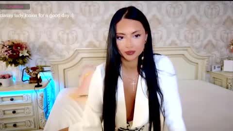 Snapshot of nicole_anistonn chatting on April 2026 07:04:02 PM nicole online show from April 2026 07:04:02 PM