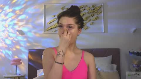 Snapshot of nicole_broown chatting on December 2025 09:35:01 PM Nicole online show from December 2025 09:35:01 PM