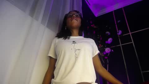 Snapshot of nicole_brown1126 chatting on December 2024 09:50:01 PM nicole_brown1126 online show from December 2024 09:50:01 PM