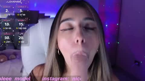 Nicole online show from March 2025 10:10:01 PM