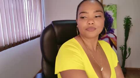 Snapshot of nicole_lushh chatting on June 2026 05:25:01 PM nicole_lushh online show from June 2026 05:25:01 PM