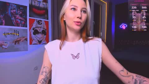 Snapshot of nicole_matt chatting on March 2025 02:34:01 AM Nicole online show from March 2025 02:34:01 AM