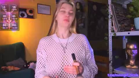 Snapshot of nicole_matt chatting on November 2025 06:13:01 PM Nicole online show from November 2025 06:13:01 PM