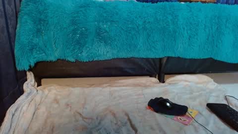  Anna Nicole  online show from March 2025 04:35:02 PM