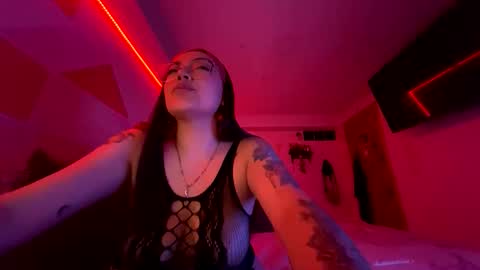 Nicole online show from March 2026 06:17:01 AM