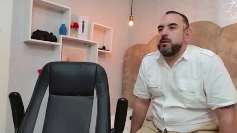 Nicole online show from February 2026 11:52:01 AM