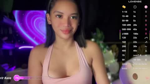 Snapshot of nicolecellini chatting on April 2026 05:48:02 PM NICOLE online show from April 2026 05:48:02 PM