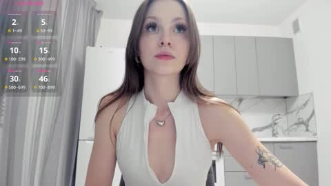 nicoledolla online show from October 2025 10:09:01 PM