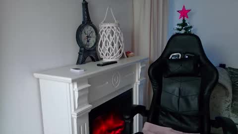 Snapshot of nicoleirisxxx chatting on January 2026 06:51:02 AM nicoleirisxxx online show from January 2026 06:51:02 AM