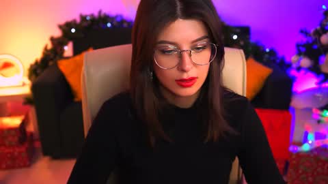 Snapshot of nicolemoonn chatting on December 2024 11:22:02 AM online November 28 from 16 to 20 November 29 from 12 to 20 December 3 and 5 from 12 to 20 December 7 and 8 from 04 to 08 GMT online show from December 2024 11:22:02 AM