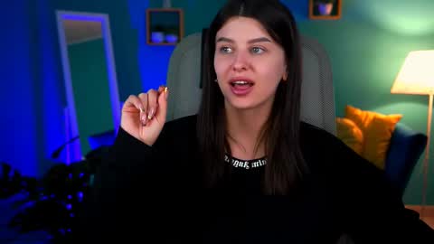 Snapshot of nicolemoonn chatting on February 2025 07:05:01 PM online November 28 from 16 to 20 November 29 from 12 to 20 December 3 and 5 from 12 to 20 December 7 and 8 from 04 to 08 GMT online show from February 2025 07:05:01 PM