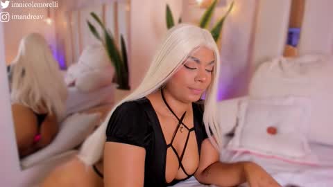 Andrea give it a thumbs up please its important  online show from November 2025 11:42:01 AM