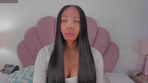 Snapshot of nicoleparadise_ chatting on September 2025 12:18:01 PM NICOLE online show from September 2025 12:18:01 PM
