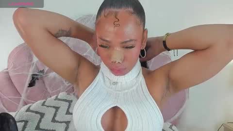 Snapshot of nicoleparadise_ chatting on October 2025 12:27:02 PM NICOLE online show from October 2025 12:27:02 PM