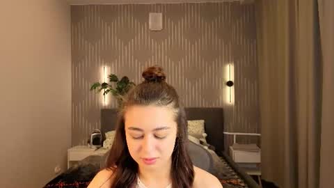 NicoleRossss online show from June 2026 01:21:01 AM