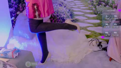  Nicole  online show from February 2025 05:26:02 AM