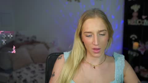 nicolette__shea_ online show from January 2025 05:12:02 PM