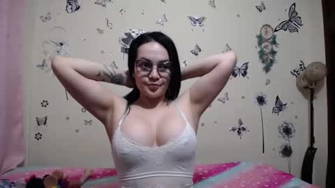 Snapshot of nicolle_sky chatting on March 2026 08:32:02 AM nicolle_sky online show from March 2026 08:32:02 AM