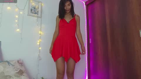 Snapshot of nicolle_swt chatting on May 2026 11:22:01 PM Nicolle online show from May 2026 11:22:01 PM