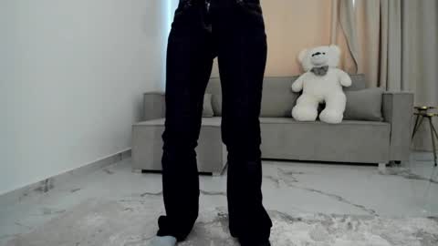 Snapshot of nicolledelight chatting on April 2026 05:16:02 AM Nicolle online show from April 2026 05:16:02 AM