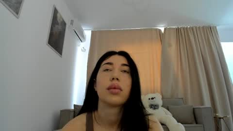 Snapshot of nicolledelight chatting on April 2026 05:40:02 AM Nicolle online show from April 2026 05:40:02 AM