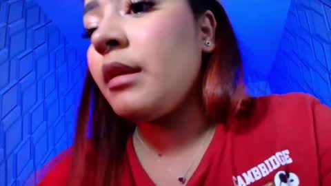 Nicolle Miley online show from November 2025 04:12:02 AM