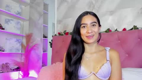 Snapshot of nicolqueen_ chatting on October 2025 11:11:01 AM NICOL online show from October 2025 11:11:01 AM